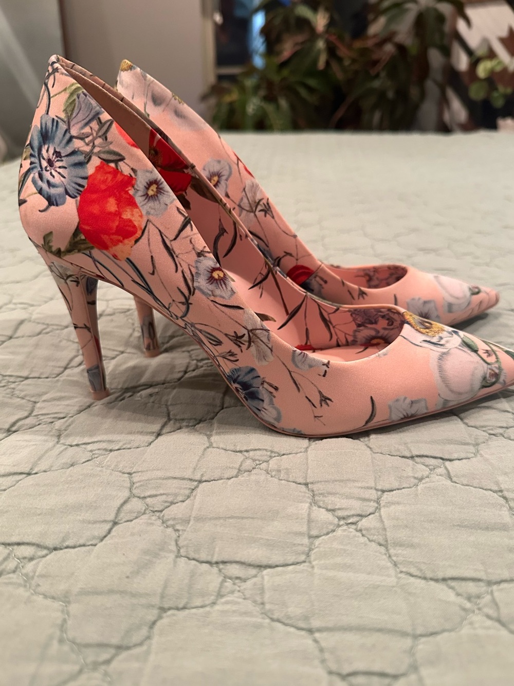 Gorgeous Floral Pink Pointed-Toe Stiletto Heels printed soles